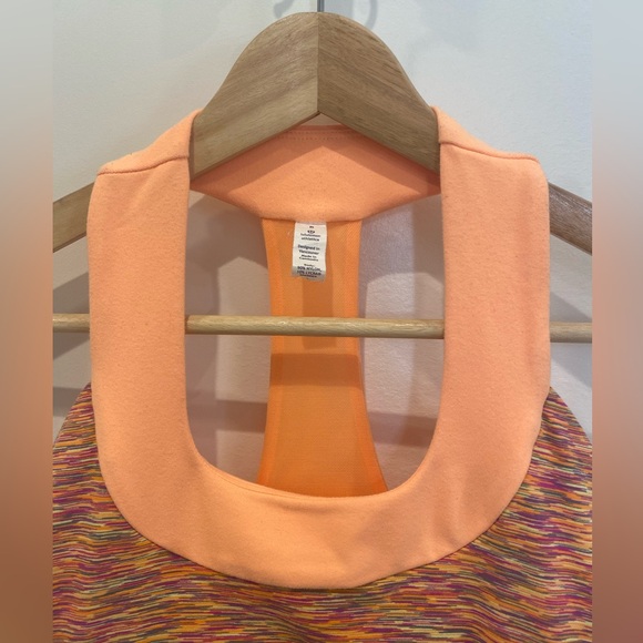Lululemon Orange Spacedye Luon Scoop Neck Tank w/ Built In Bra, size 8 - Picture 2 of 7